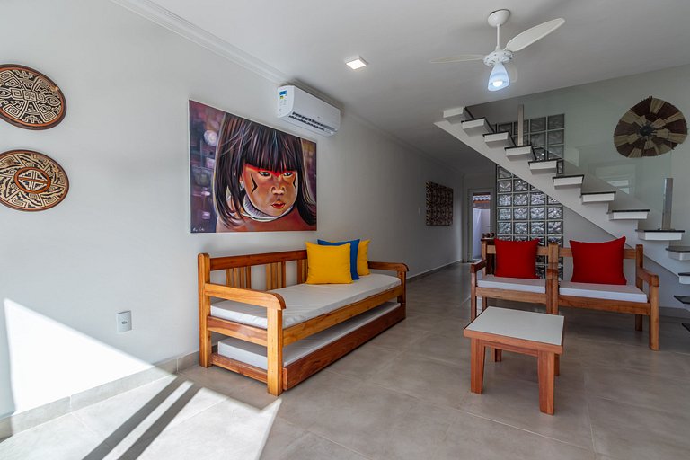 Casa em cond com piscina perto da Praia MGI025