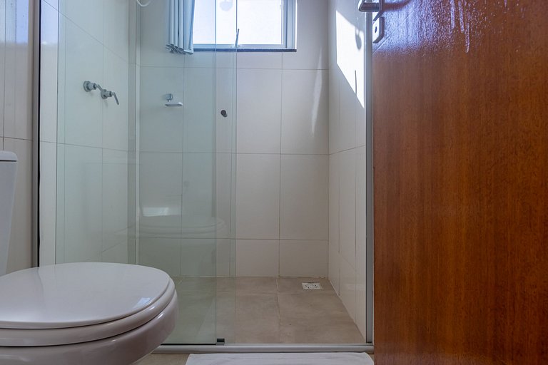 Casa em cond com piscina perto da Praia MGI025