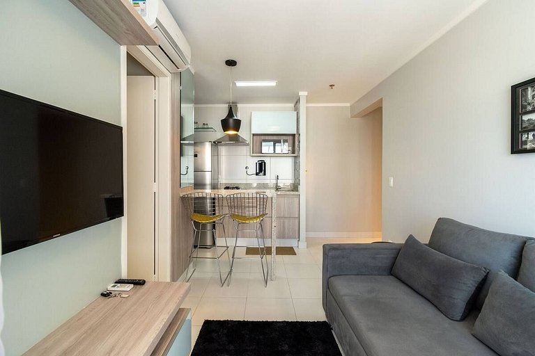 Estudio en cond. con gym y piscina - MBCA0302