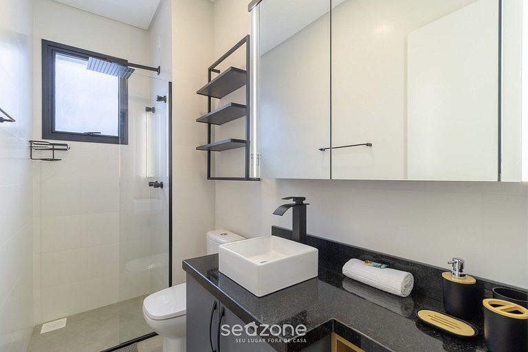 Apto c/ Churrasqueira a 800m da Praia ACB0202