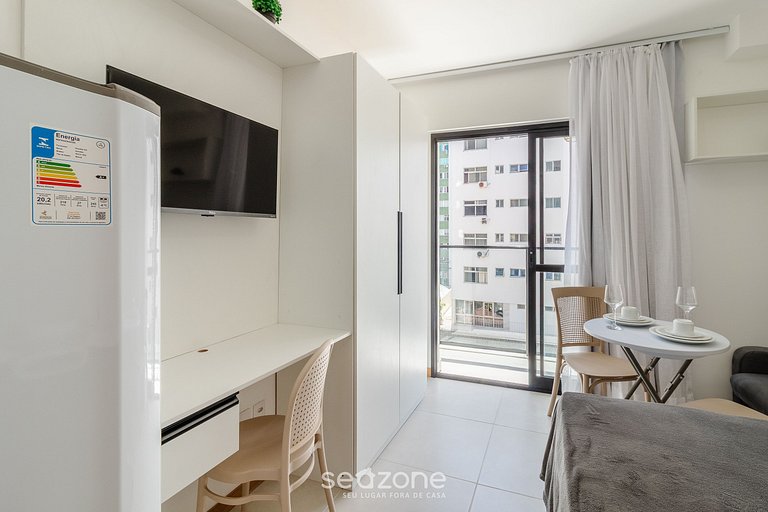 Studio a 450m do Farol e da praia - PRV0404