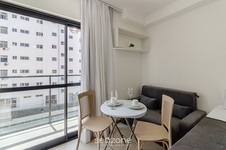 Studio a 450m do Farol e da praia - PRV0404