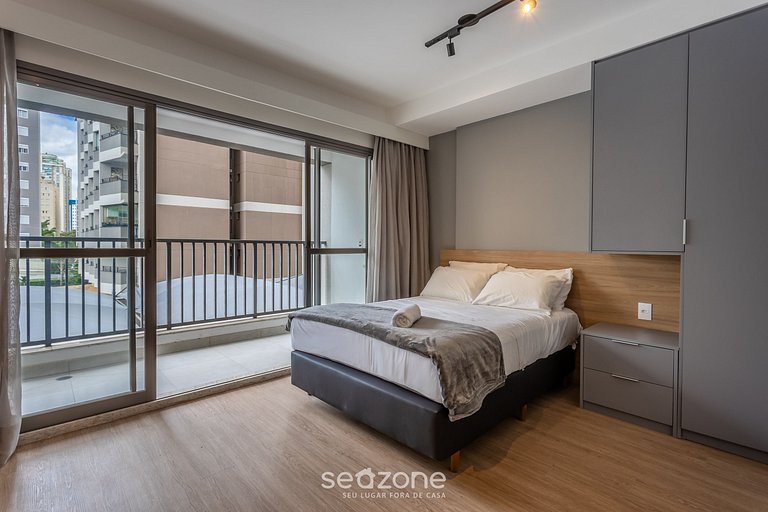 Studio encantador a 550 m metro Brooklin ATB2014