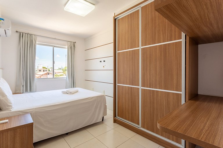 Ático con Vista al Mar a 240 m de la Playa CAC025