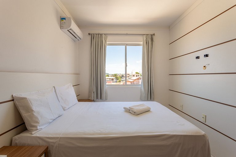 Ático con Vista al Mar a 240 m de la Playa CAC025