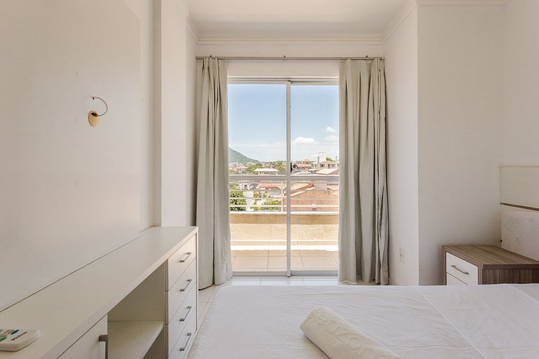 Ático con Vista al Mar a 240 m de la Playa CAC025