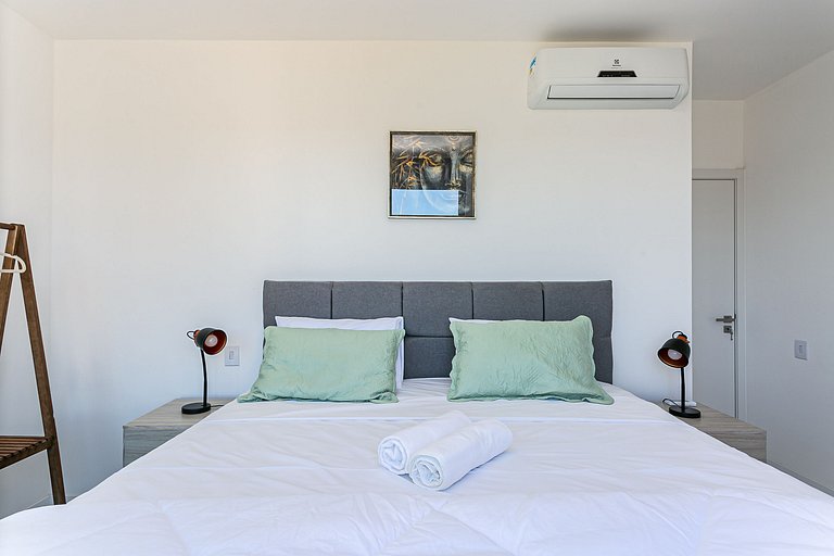 Hermoso apto a 5 min de la playa de Jurerê EPC025