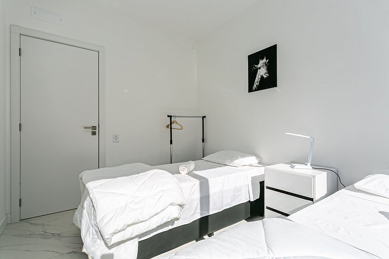 Lindo Apto a 5min da Praia de Jurerê EPC025