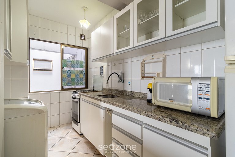 Apto Charmoso c/ Varanda e Vista Mar EDJ0410