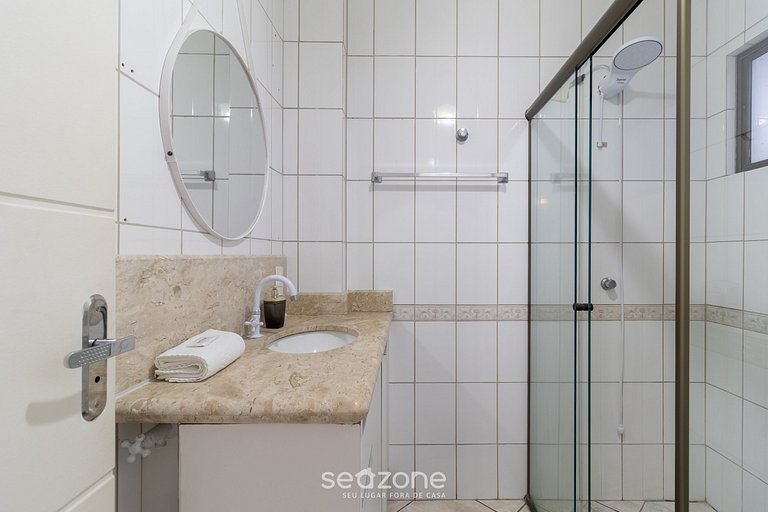 Apto Charmoso c/ Varanda e Vista Mar EDJ0410