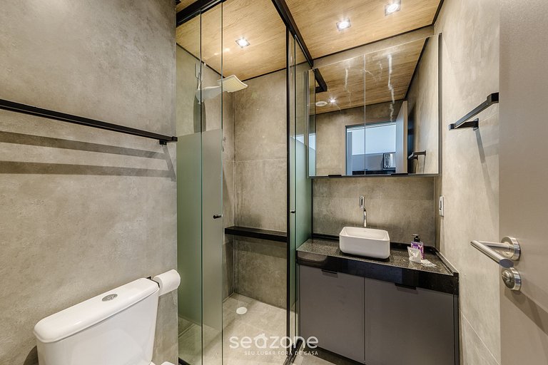 Hermoso Estudio con Vista Lateral al Mar NWT0920