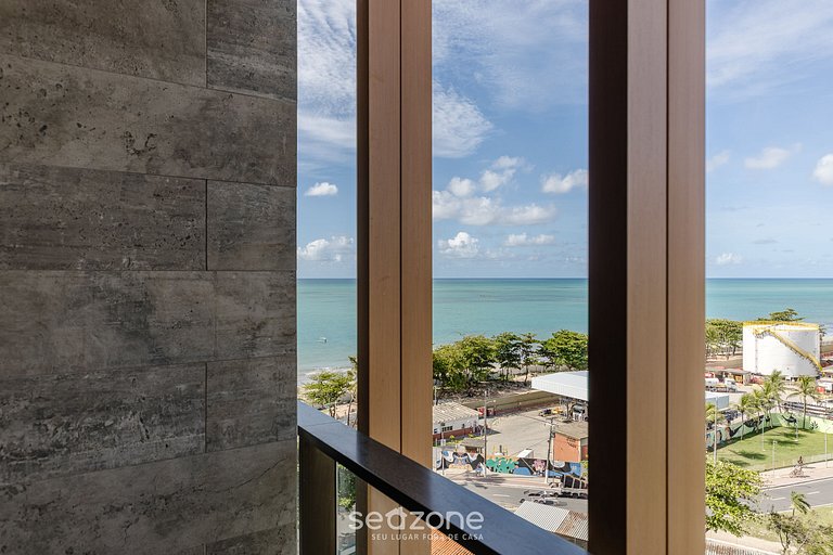 Hermoso Estudio con Vista Lateral al Mar NWT0920