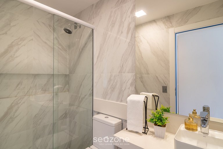 Apto c/ 2 Suítes prox. ao Shopping BC TSO0602