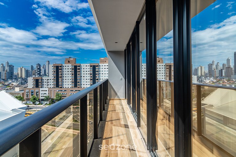 Apto c/ 2 Suítes prox. ao Shopping BC TSO0602