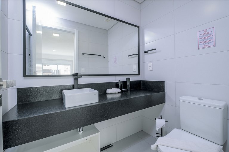 Hermoso apto a 230m de la playa en Jurerê MOR025