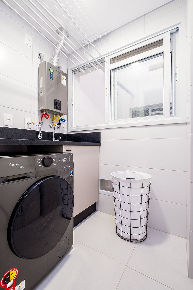 Lindo Apto 230m da praia em Jurerê MOR025