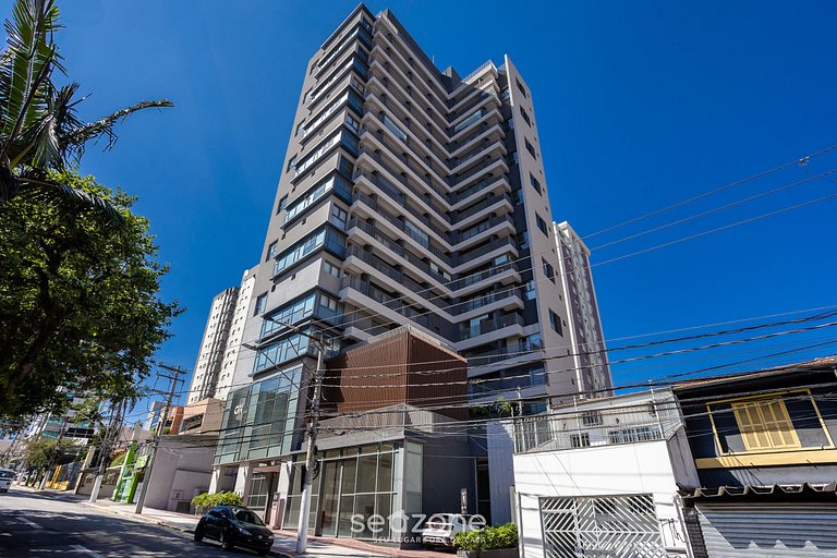 Aconchego com varanda e a 290m do metrô - OLN1702