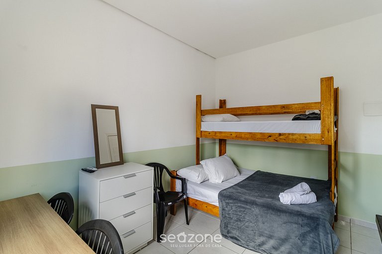 Loft Funcional en el Centro de Floripa FLT0001