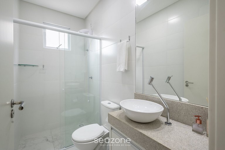 Apto 2Q c/ Churrasqueira prox a Praia CBA0902