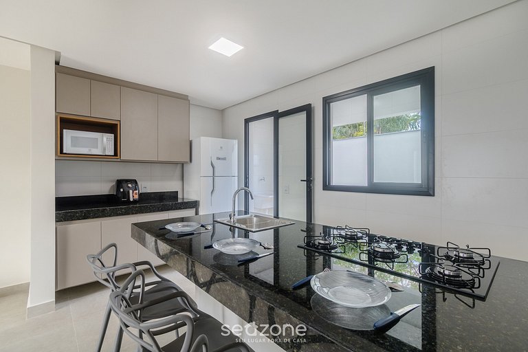 Apto en Condo c/ Piscina 700m de la Playa NVM0010