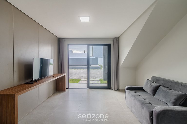 Apto em Condo c/ Piscina 700m da Praia NVM0010