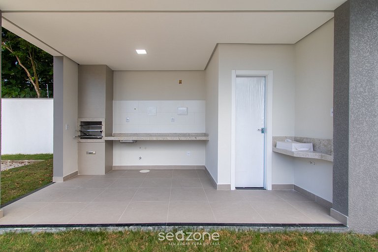 Apto em Condo c/ Piscina 700m da Praia NVM0010