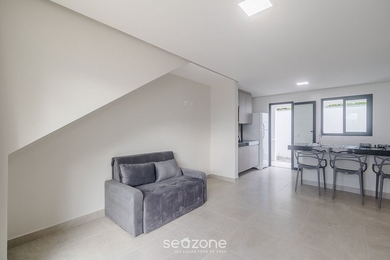 Apto em Condo c/ Piscina 700m da Praia NVM0010