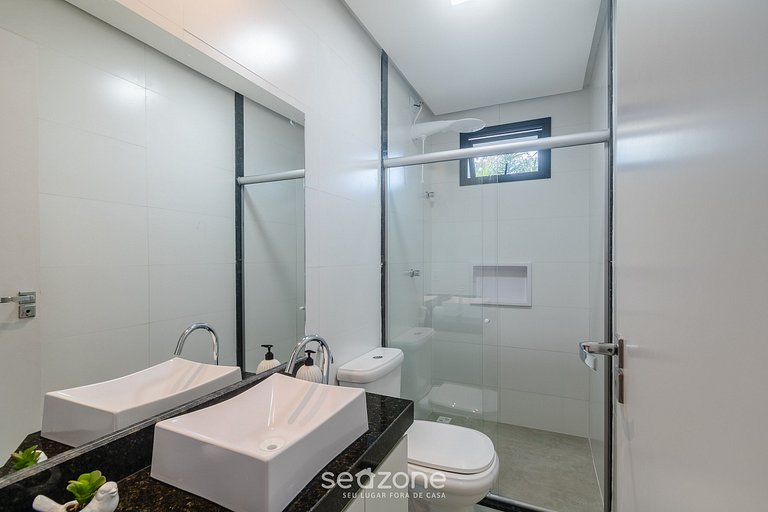 Apto en Condo c/ Piscina 700m de la Playa NVM0010