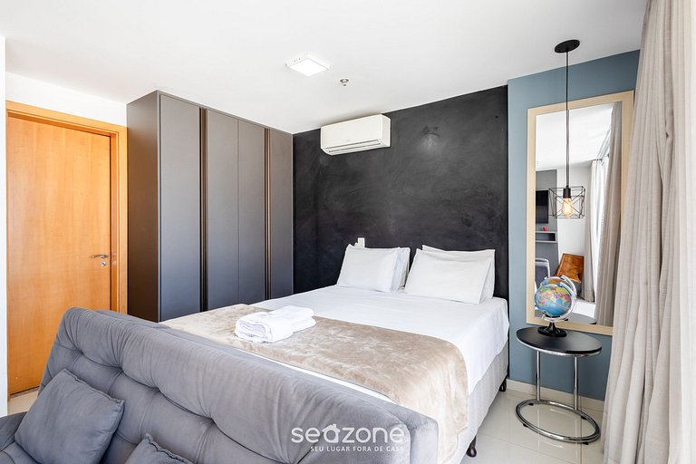 Estudio moderno con vista a la piscina | DPAC0116