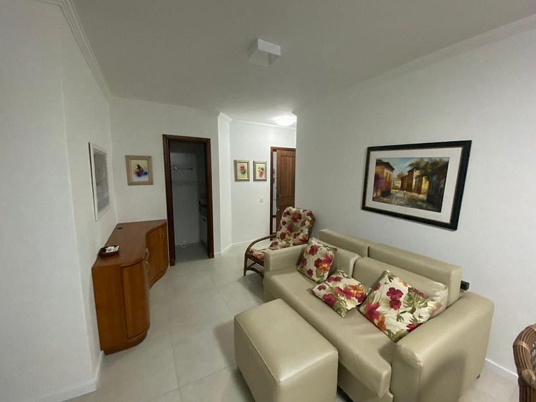 Apto con suites a 500 m de Playa Jurerê | CPJ504