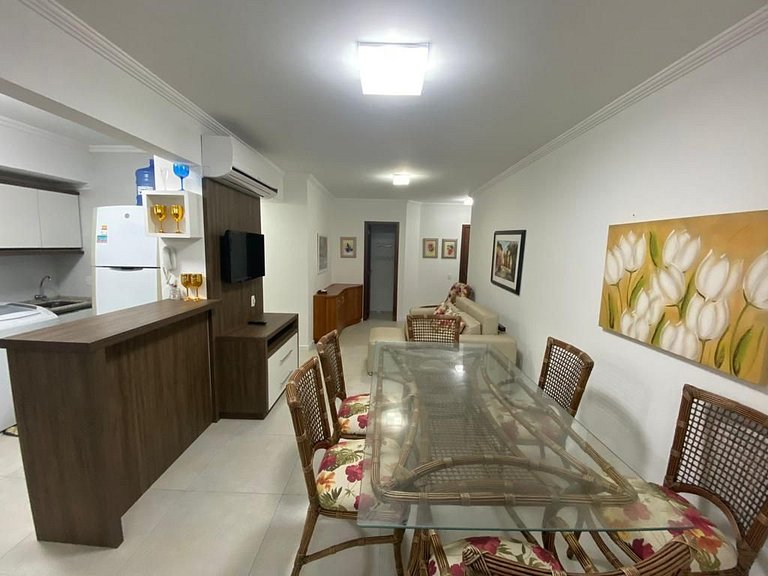 Apto c/ suítes a 500m da Praia de Jurerê | CPJ504