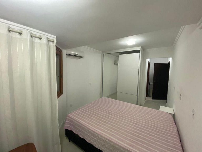 Apto con suites a 500 m de Playa Jurerê | CPJ504