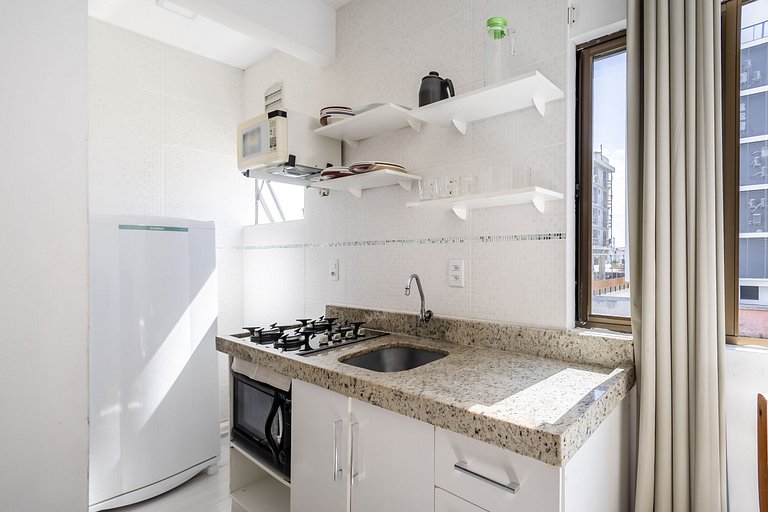 Apto a 200m da praia, bem localizado | PSD206