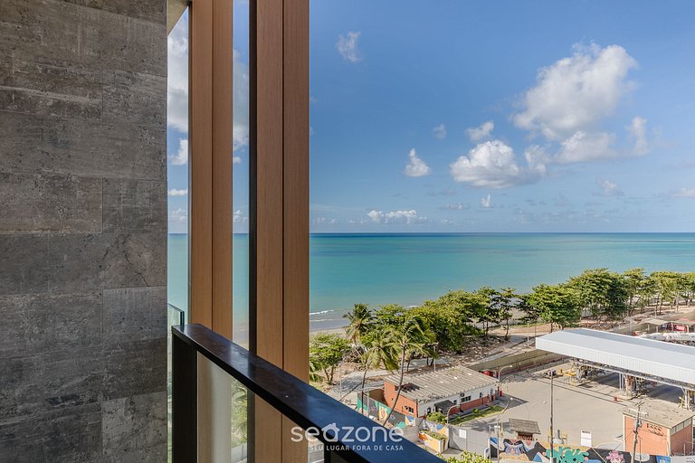 Hermoso Estudio con Vista Lateral al Mar NWT0912