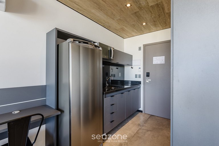 Hermoso Estudio con Vista Lateral al Mar NWT0912