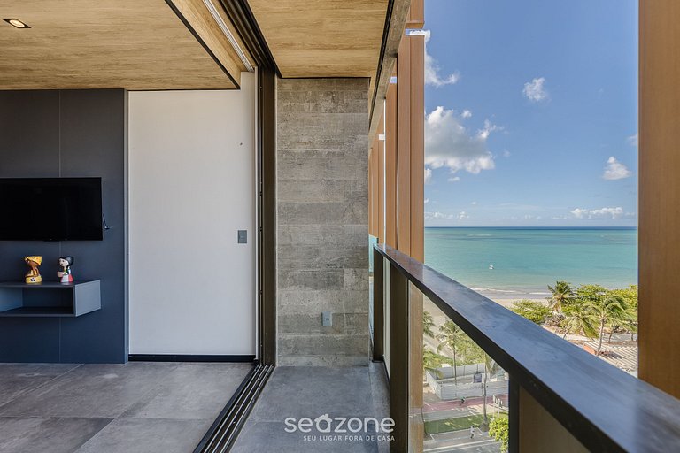 Hermoso Estudio con Vista Lateral al Mar NWT0912