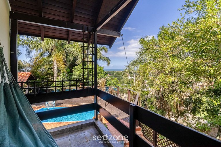 Casa c/ piscina e pistas de skate STM0500