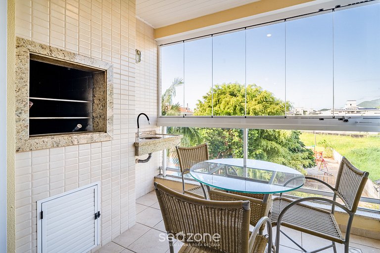 Apto c/ Churasq. a 50m da Praia RVG0207