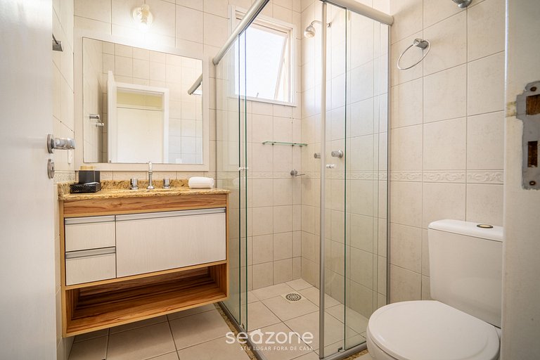 Apto c/ Churasq. a 50m da Praia RVG0207