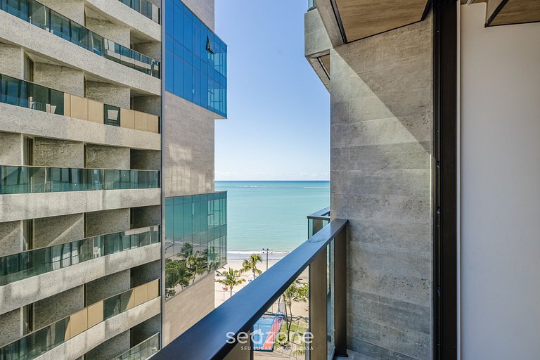 Studio c/ Varanda e Vista Lateral Mar | NWT1004