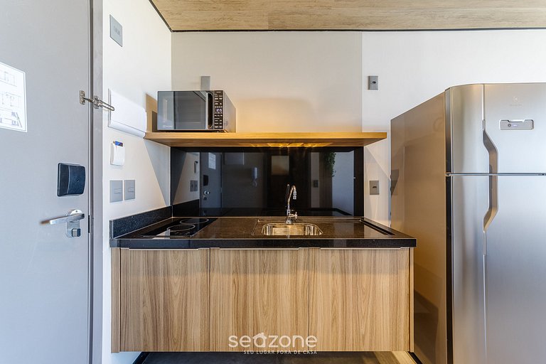 Estudio Moderno con Vista Lateral al Mar NWT1019