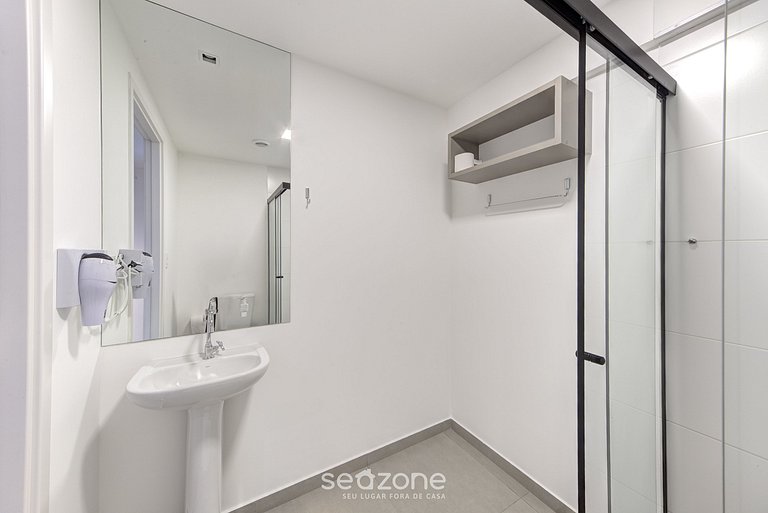 Studio c/ Varanda a 100m da PUC-Pompeia PUQ0208