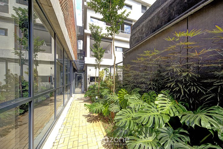 Conforto c/ Varanda a 100m da PUC-Pompeia PUQ0208