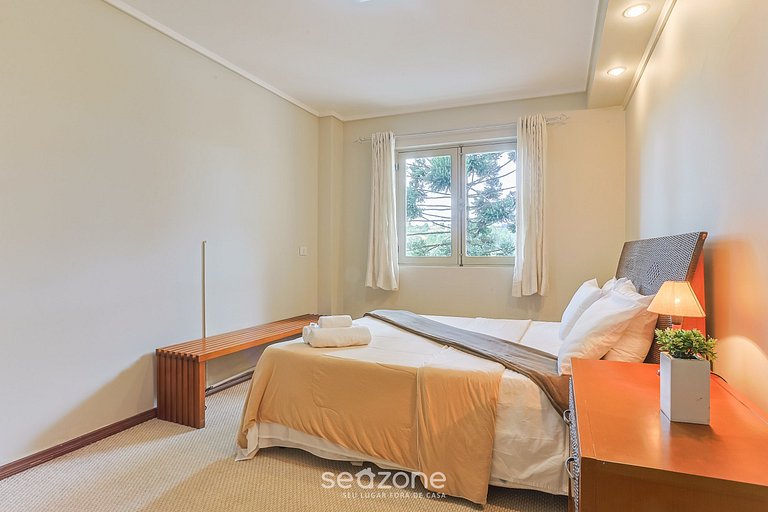 Apto c/ Linda Vista em Campos do Jordão LVR0003