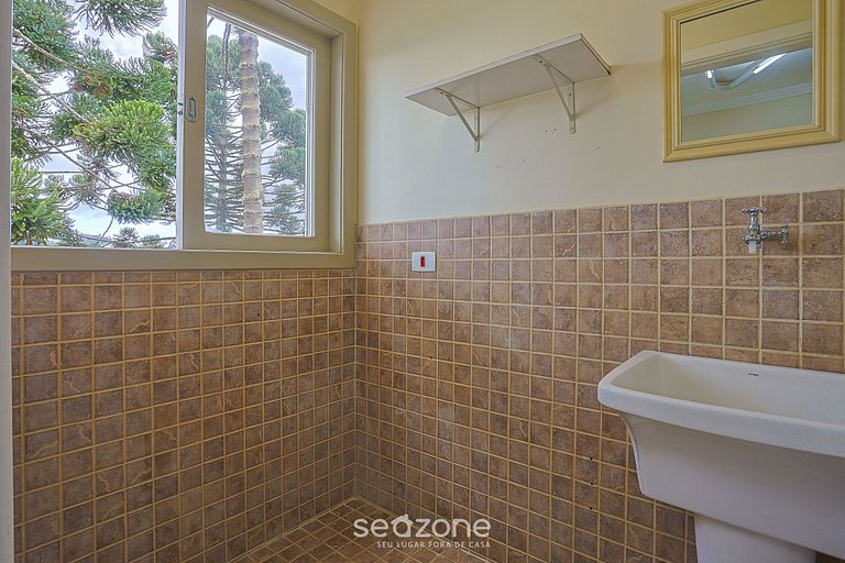 Apto con hermosa vista en Campos do Jordão LVR0003