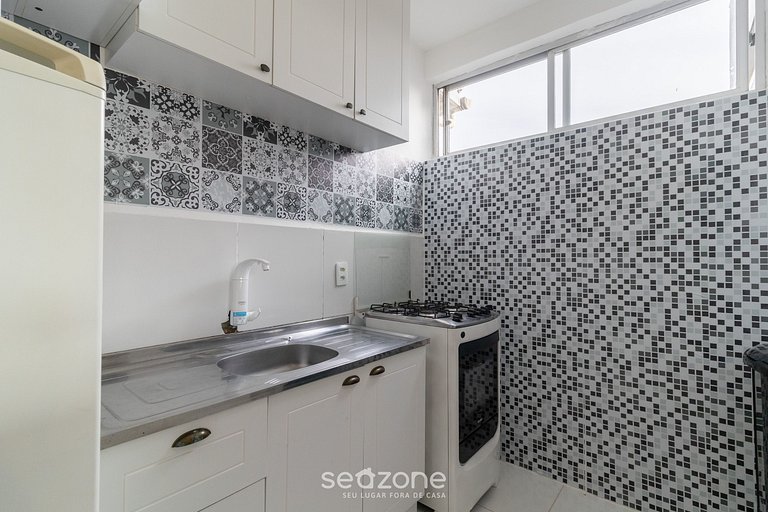 Estudio con balcón y barbacoa - DAC0402