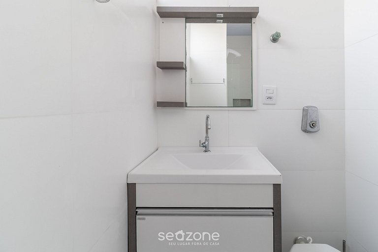 Estudio con balcón y barbacoa - DAC0402