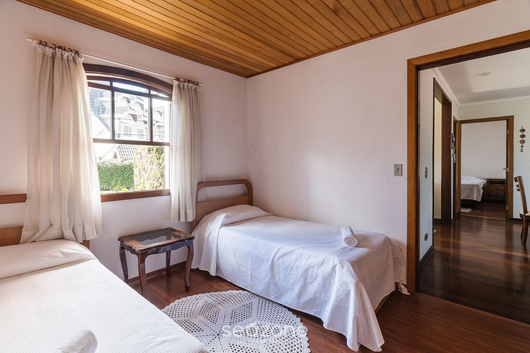 Acogedora y confortable casa de huéspedes 4 habitaciones RAS