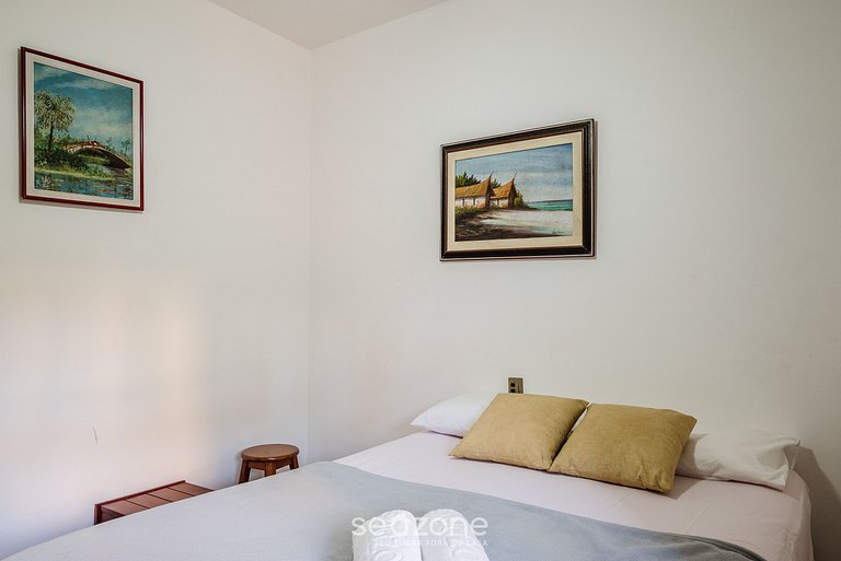 Casa vista mar em cond. a 10min da praia PEV025