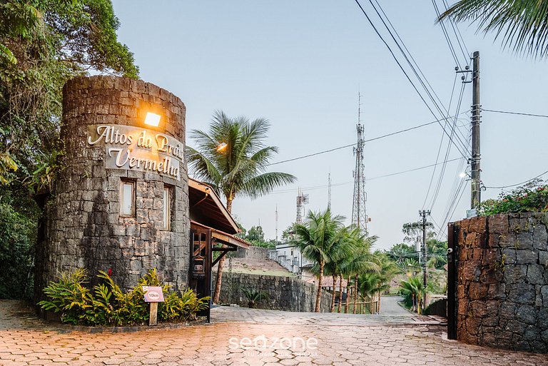 Casa vista al mar cond.10 min de la playa PEV025